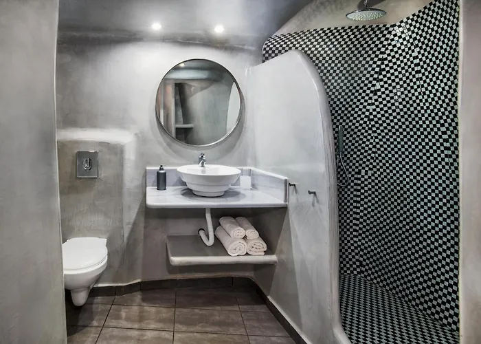 Katerina's Castle - Caldera Cave Hotel Imerovigli (Santorini)