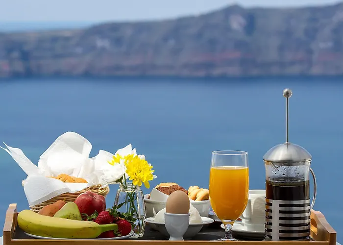 Katerina's Castle - Caldera Cave Hotel 3*