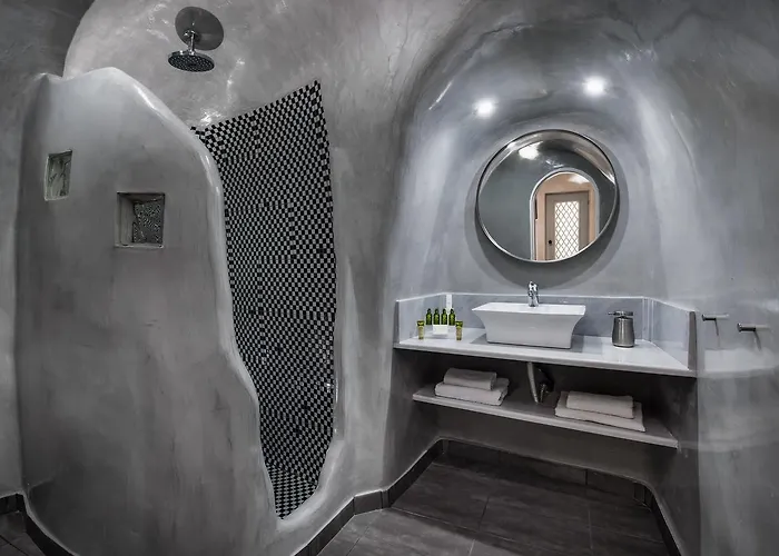 Hotel Katerina's Castle - Caldera Cave