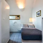 Hotel Katerina's Castle - Caldera Cave Imerovigli (Santorini)