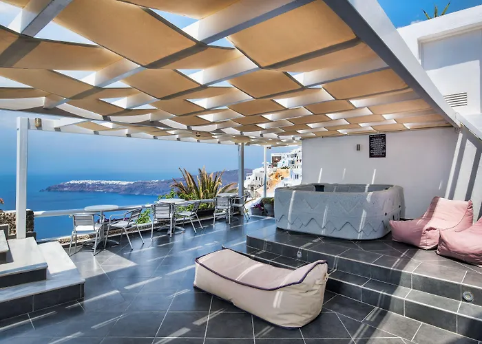 Katerina's Castle - Caldera Cave فندق إيميروفيغلي