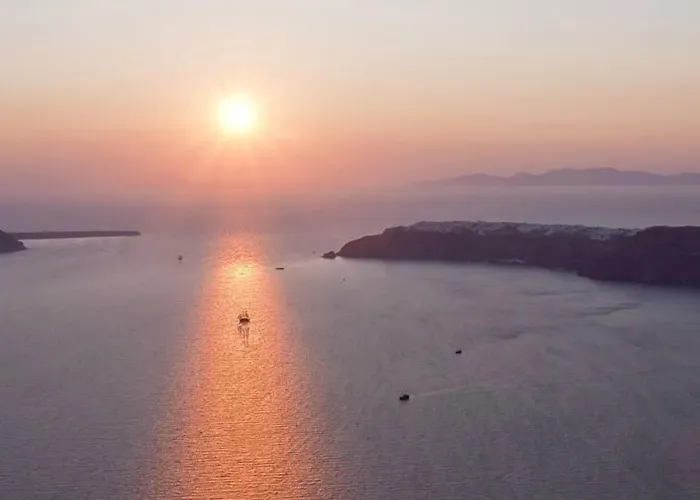 Katerina's Castle - Caldera Cave فندق 3*